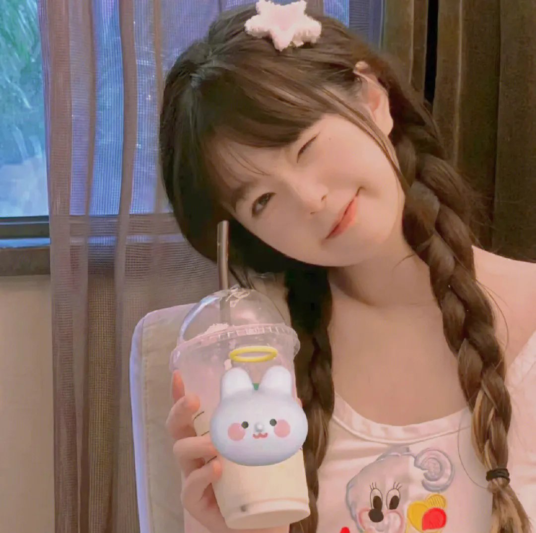 屋顶里的散步者